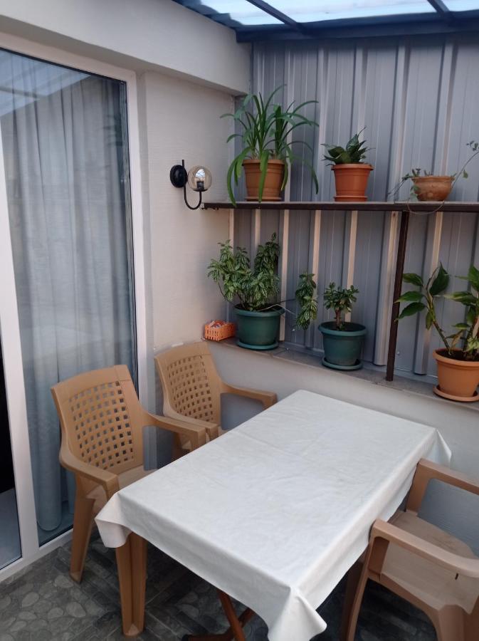 Guesthouse Melikishvili 57 Batumi Exterior photo