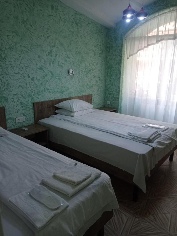 Guesthouse Melikishvili 57 Batumi Exterior photo